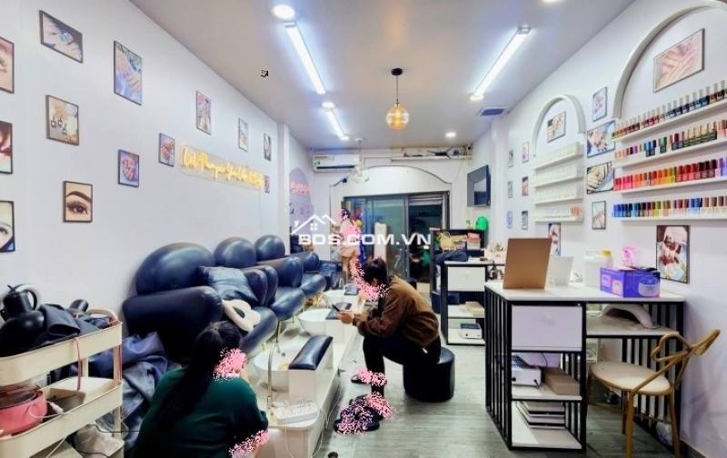 Mặt Tiền Kinh Doanh khu Út Tịch Hoàng Việt, P.4 Tân Bình. 3.4x10m, 2 Tầng Sổ A4, Chỉ 9 tỷ TL